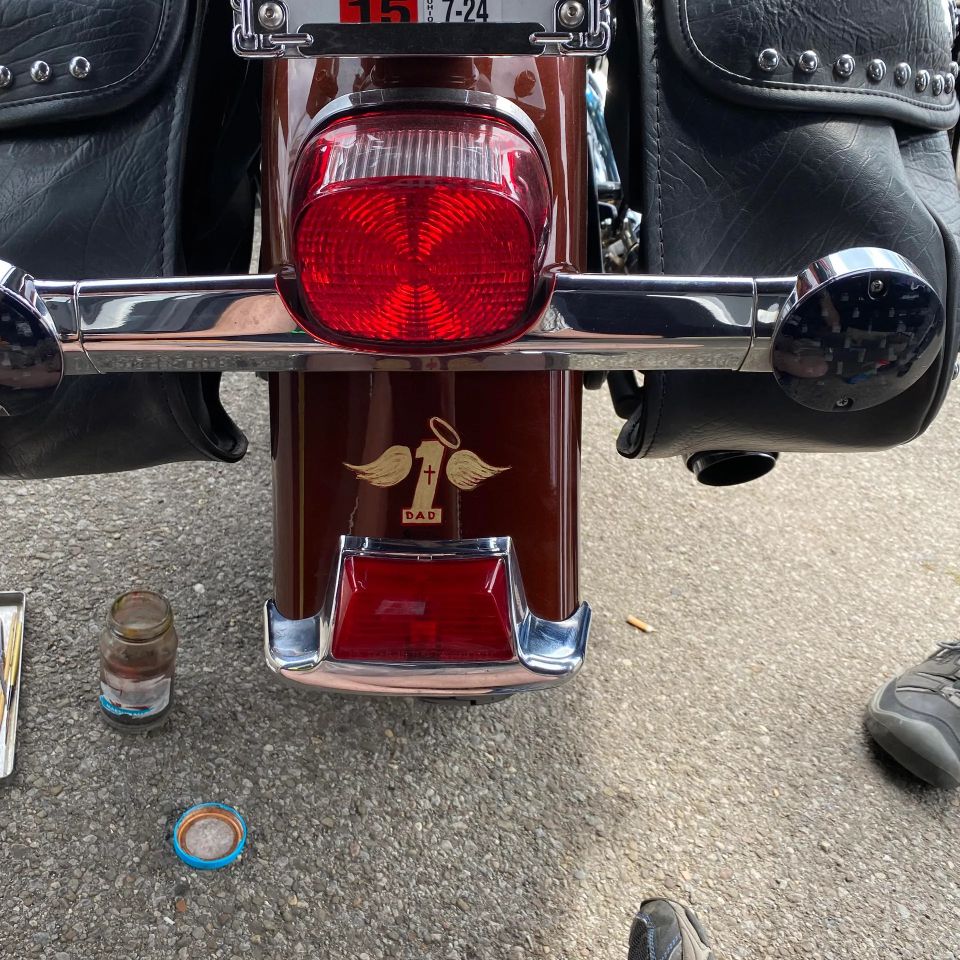 Creative custom pinstriping design and artistic projects created by Skeeter's Grafix.