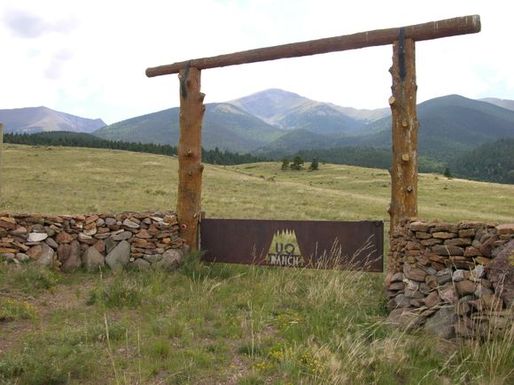 Gate sangreview