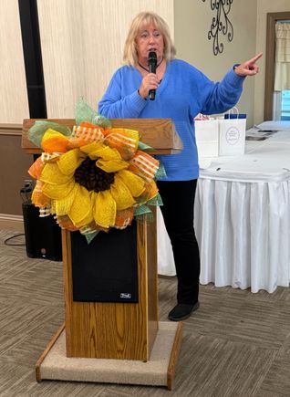 Mollie turner does nominating committee