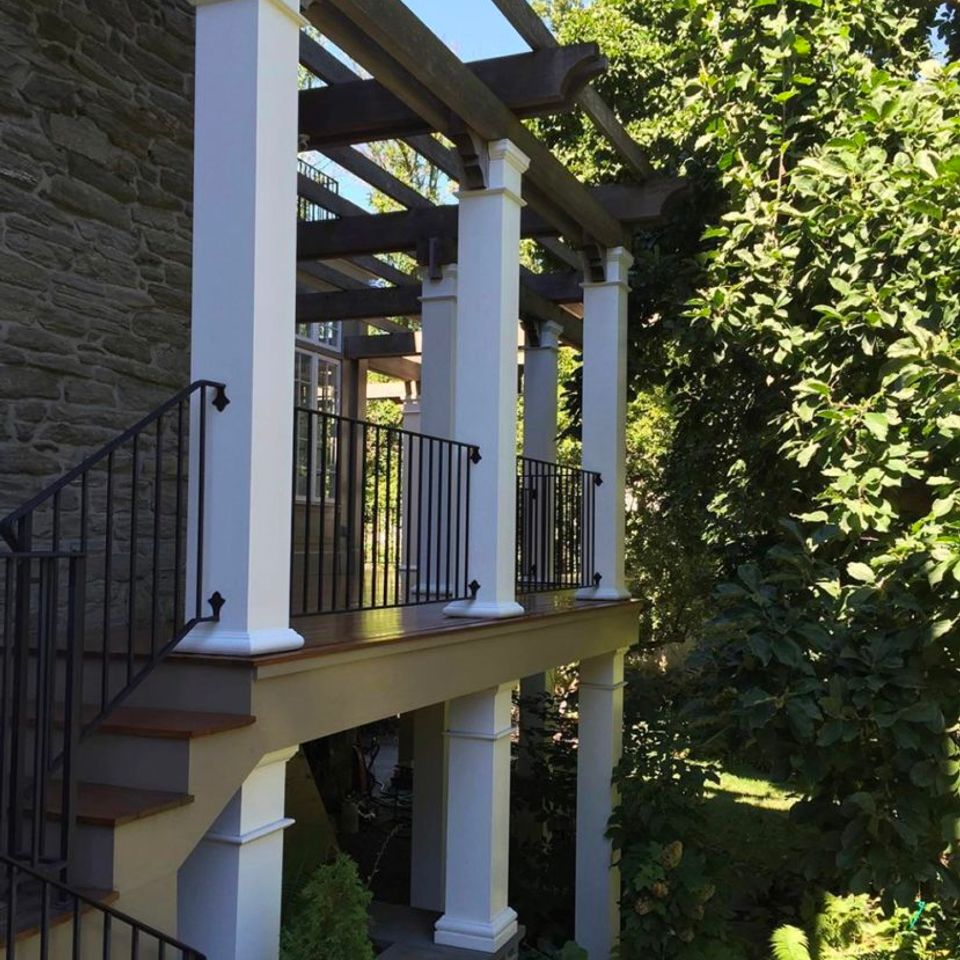 Farran deck1 829x1024