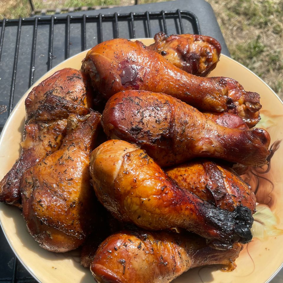 Smoked chicken legs