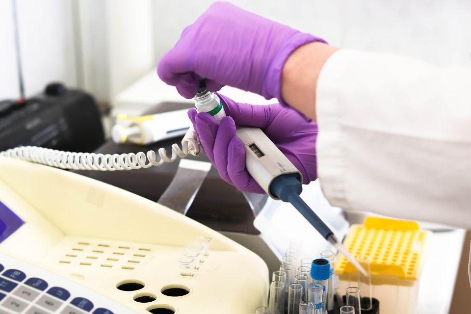 Laboratory gac28b346f 1920