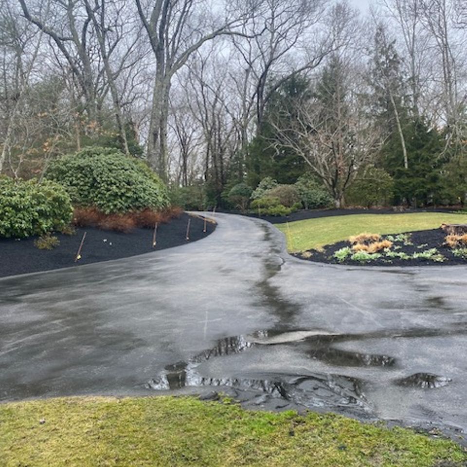 Sullivan mulch driveway 2