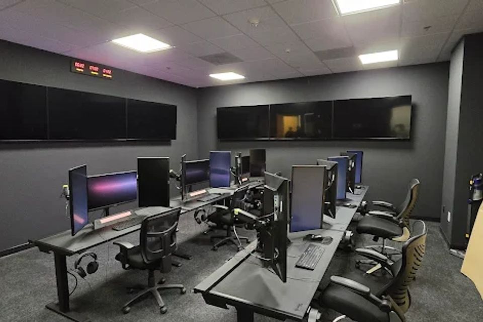 Commercial 3