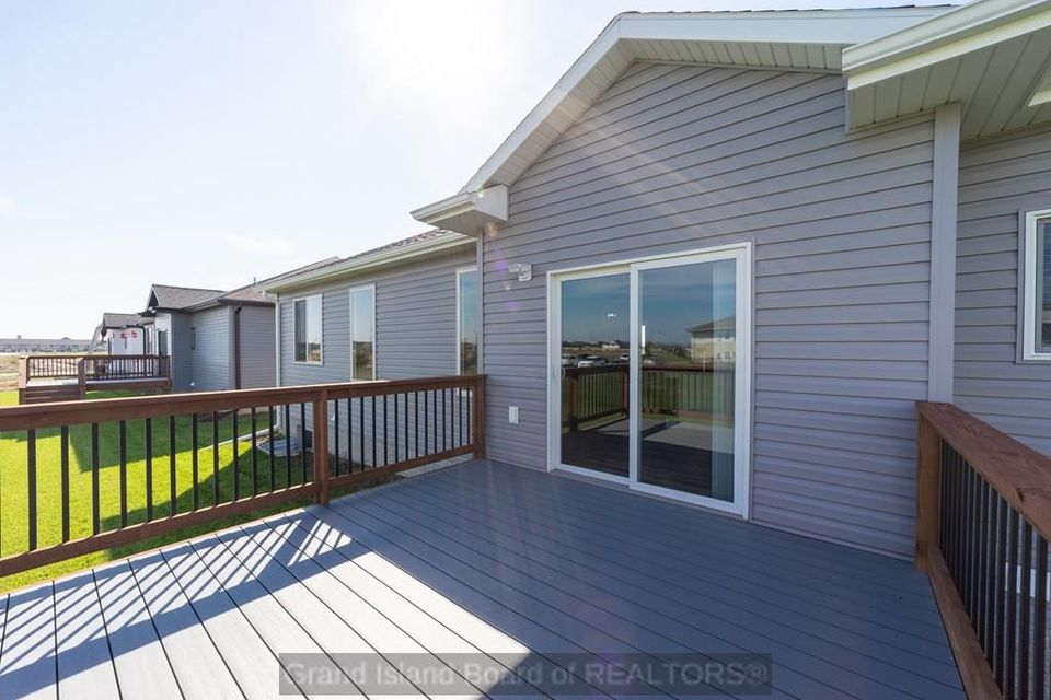 3760 lilac ln grand island  ne 68803 d 9