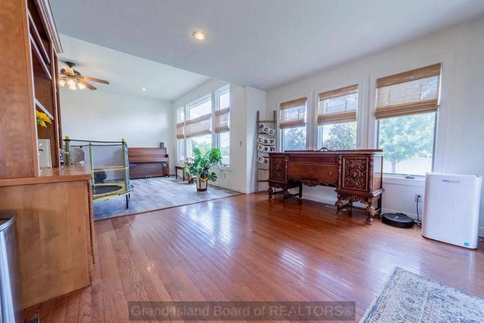 4118 fleetwood rd grand island b 1