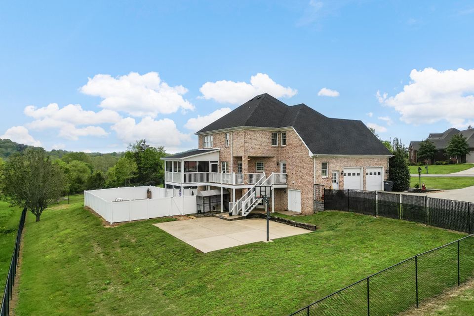 828 fairway dr exteriors 17