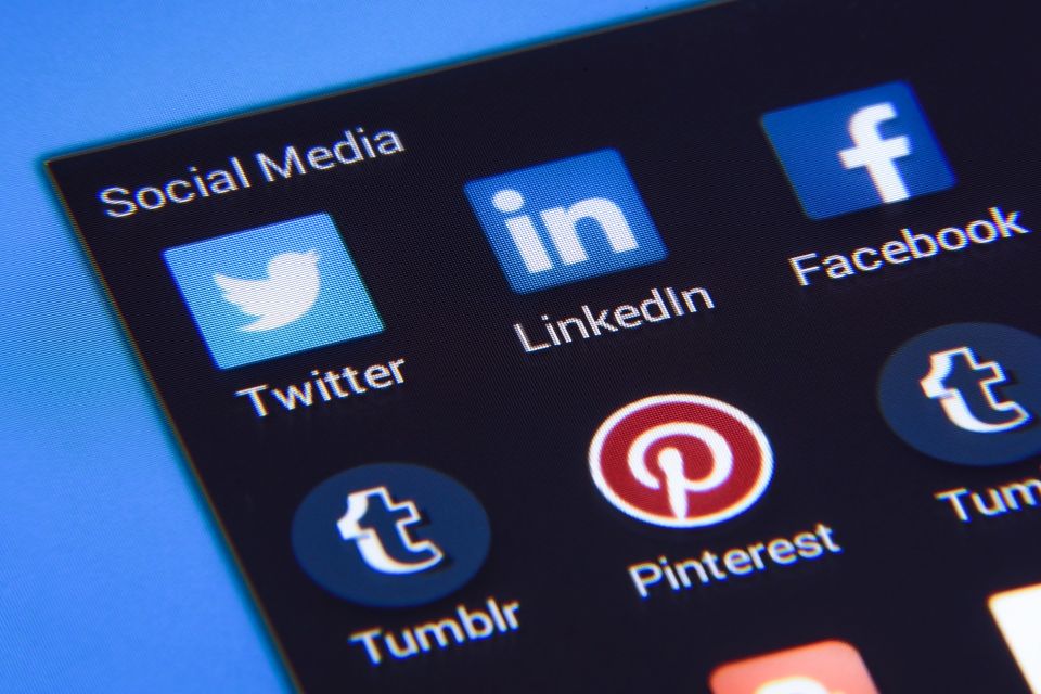 Social media buttons 1795578 1920