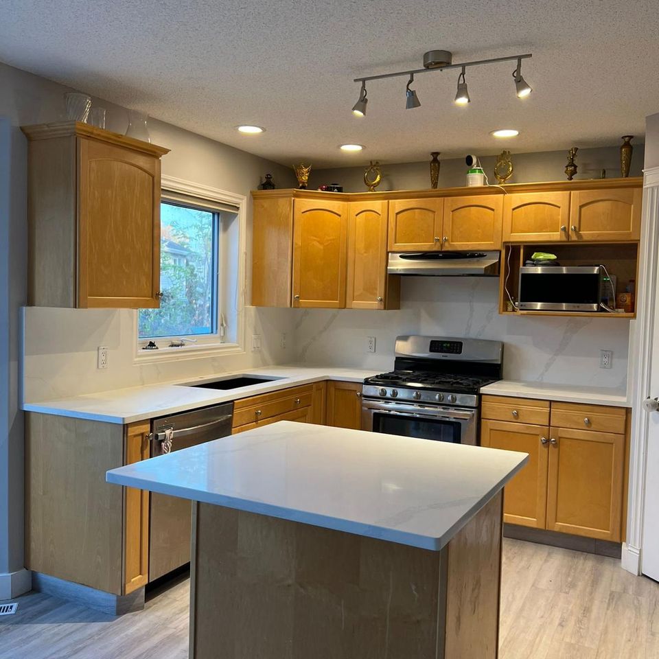 Nice kitchen and island countertop install