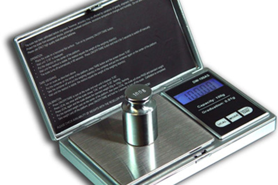 Jewelry scale