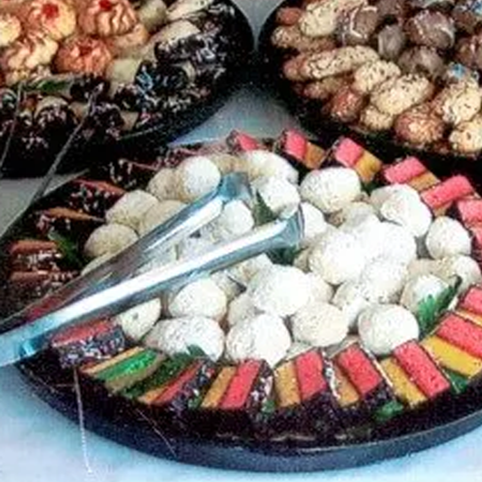 Cookie trays