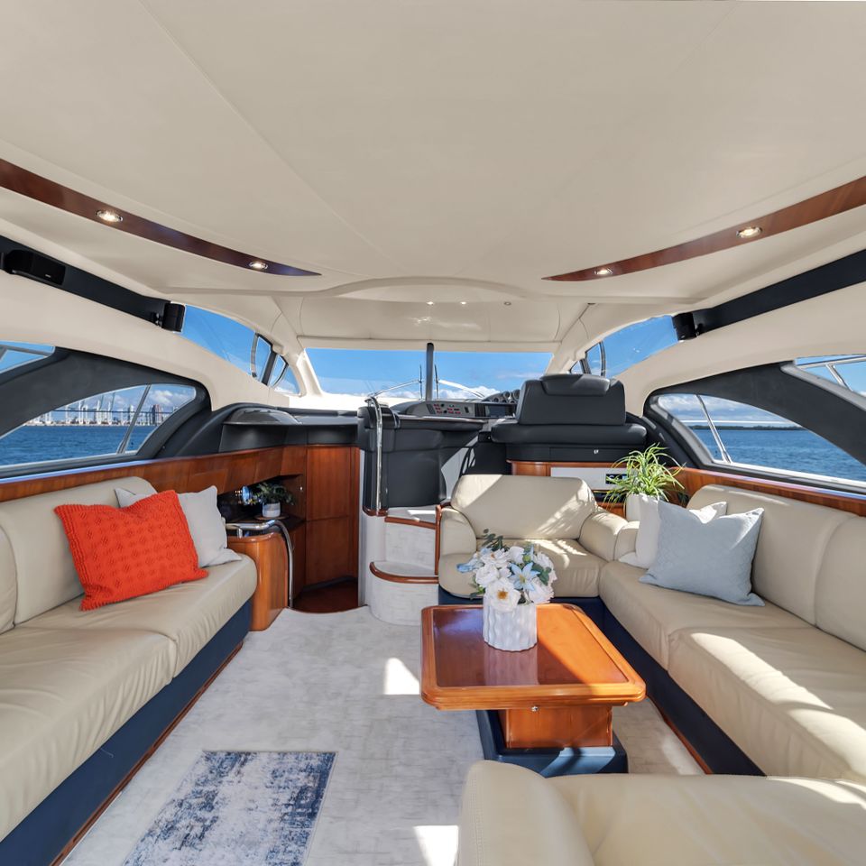 60 azimut flybridge 13