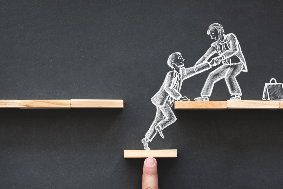 Top 8 social media marketing trends every small business must embrace in 2024