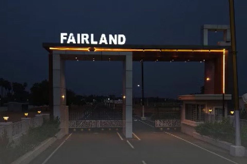 Front arch fairland township