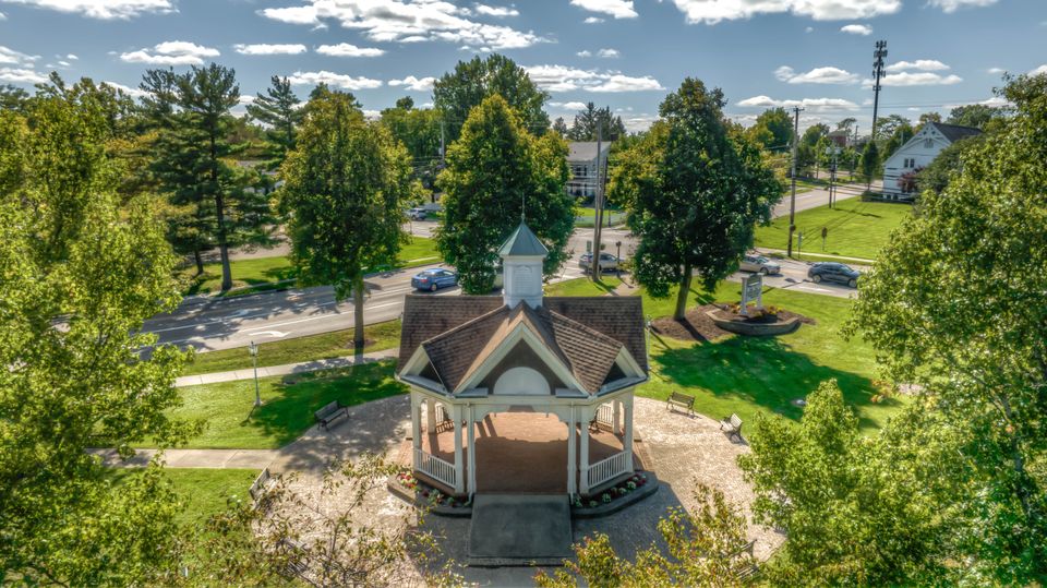 2023 aurora gazebo