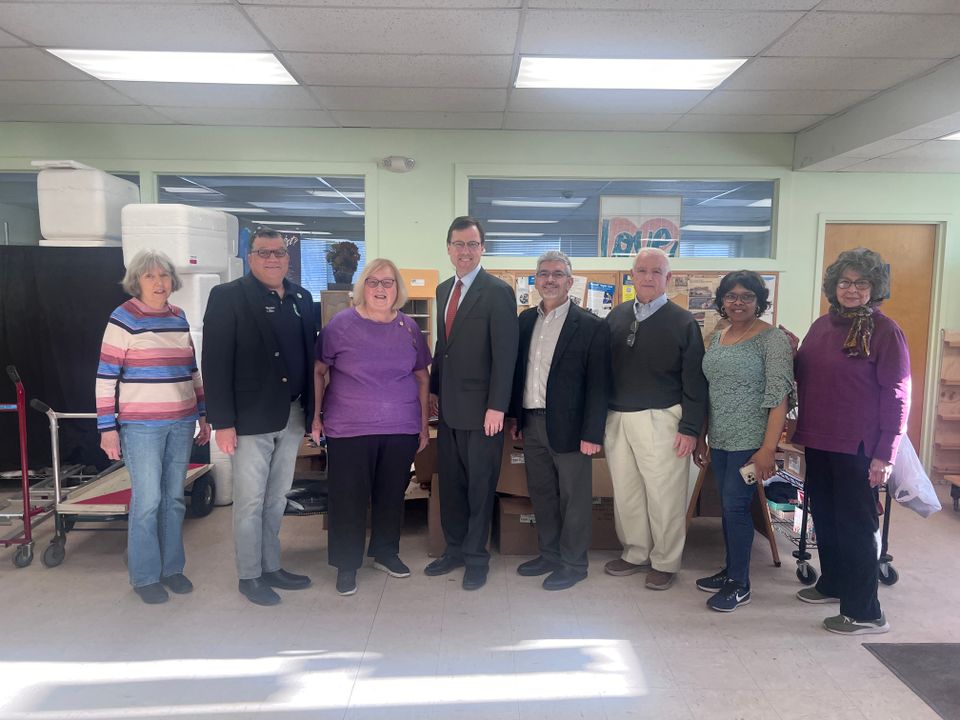 Volunteers at the food pantry 