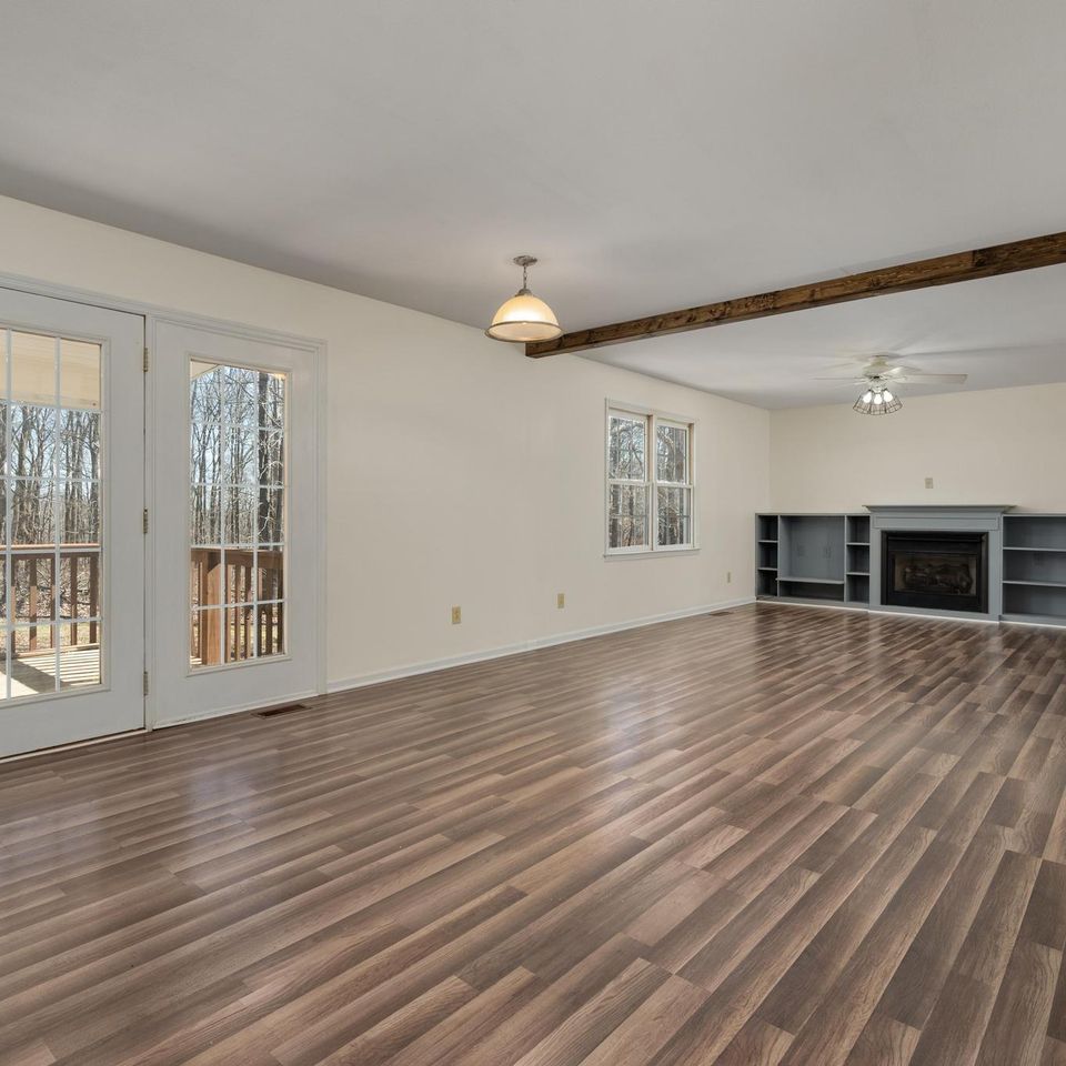 814 damron rd 17