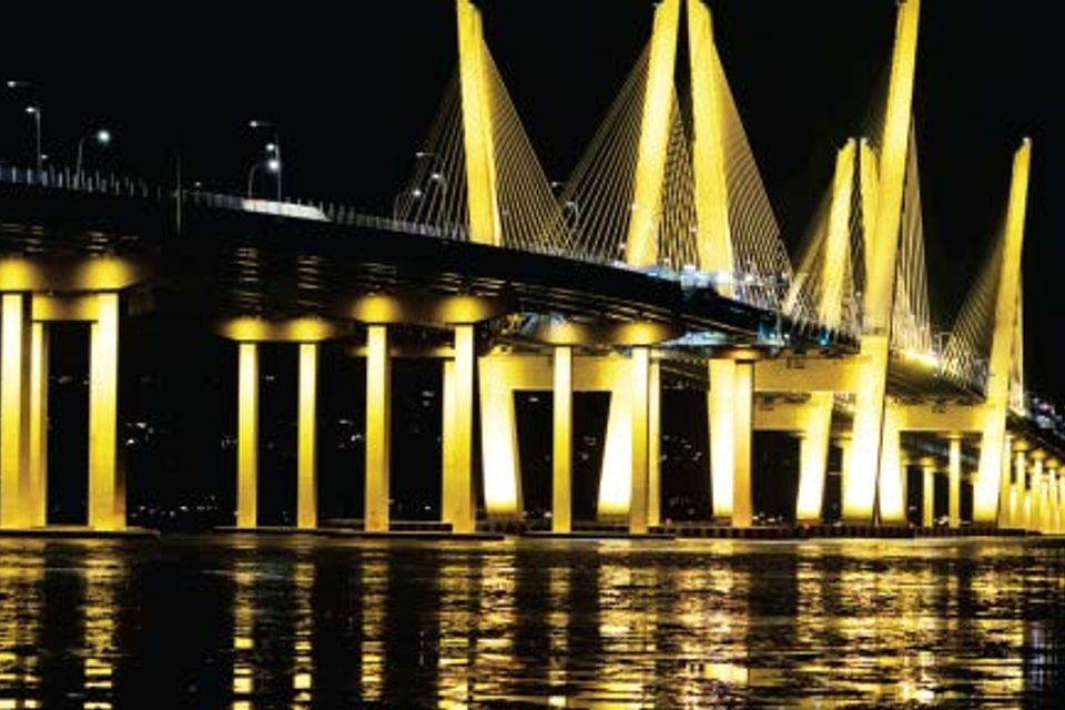 Lighting up america   ny   mario cuomo bridge