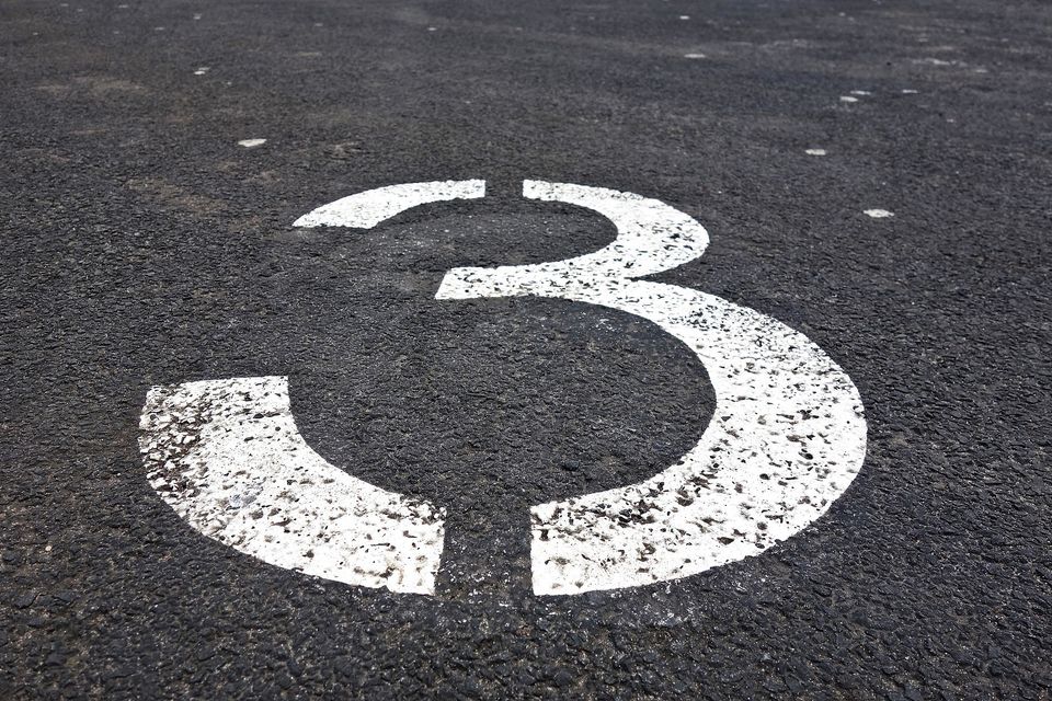 Three 55e0dd4649 1920