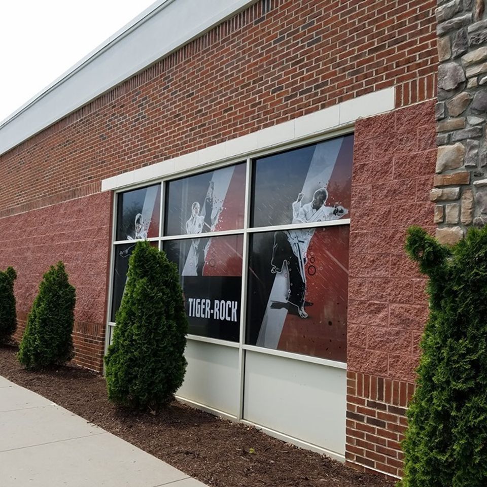 Window graphics