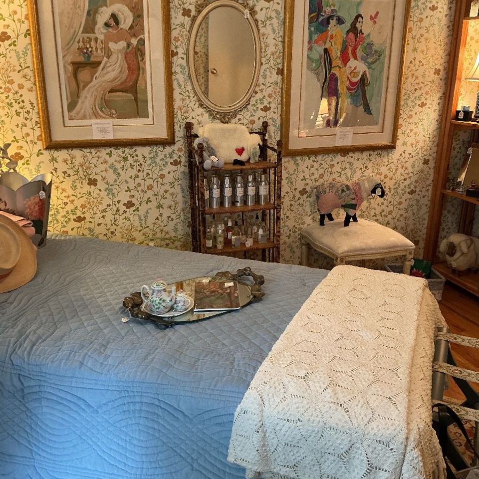 Larrison estate sales woodfield cincinnati104