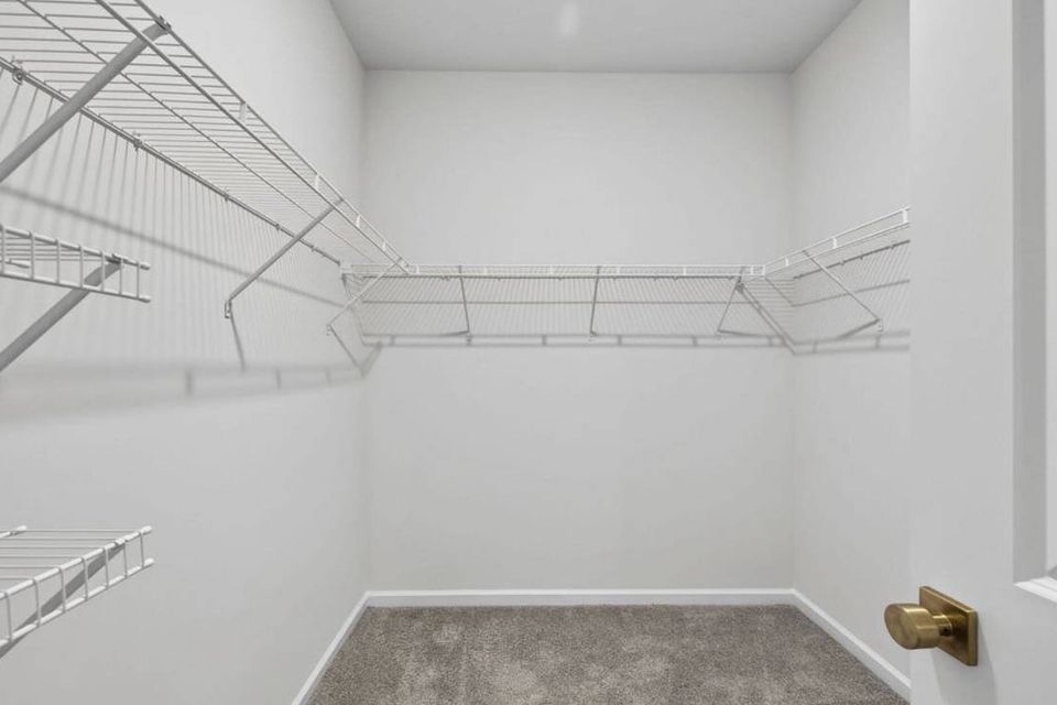 00j0j b6gl65lwb69 0li0d2 1200x900