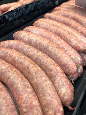 Brats   regular raw