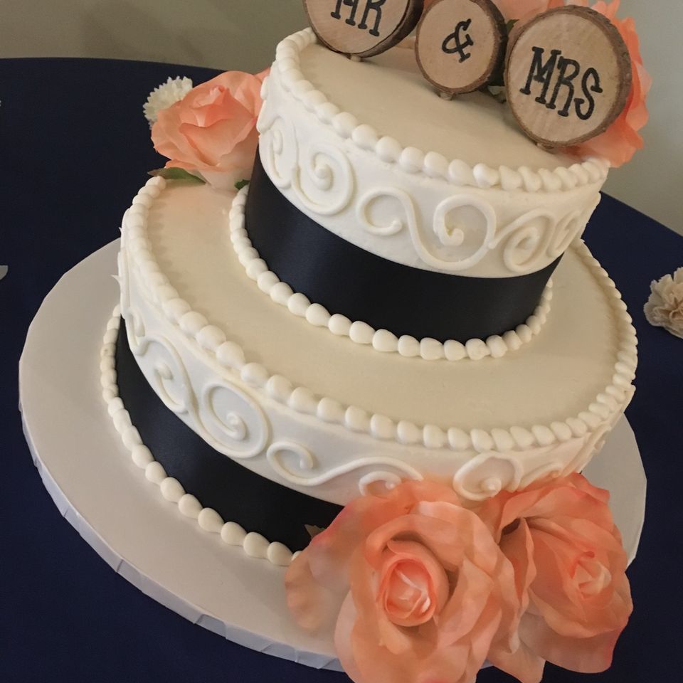Duke bakery alton wedding cake26