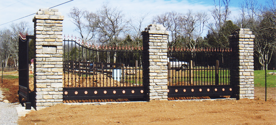 Gates620140402 31316 bqn4su
