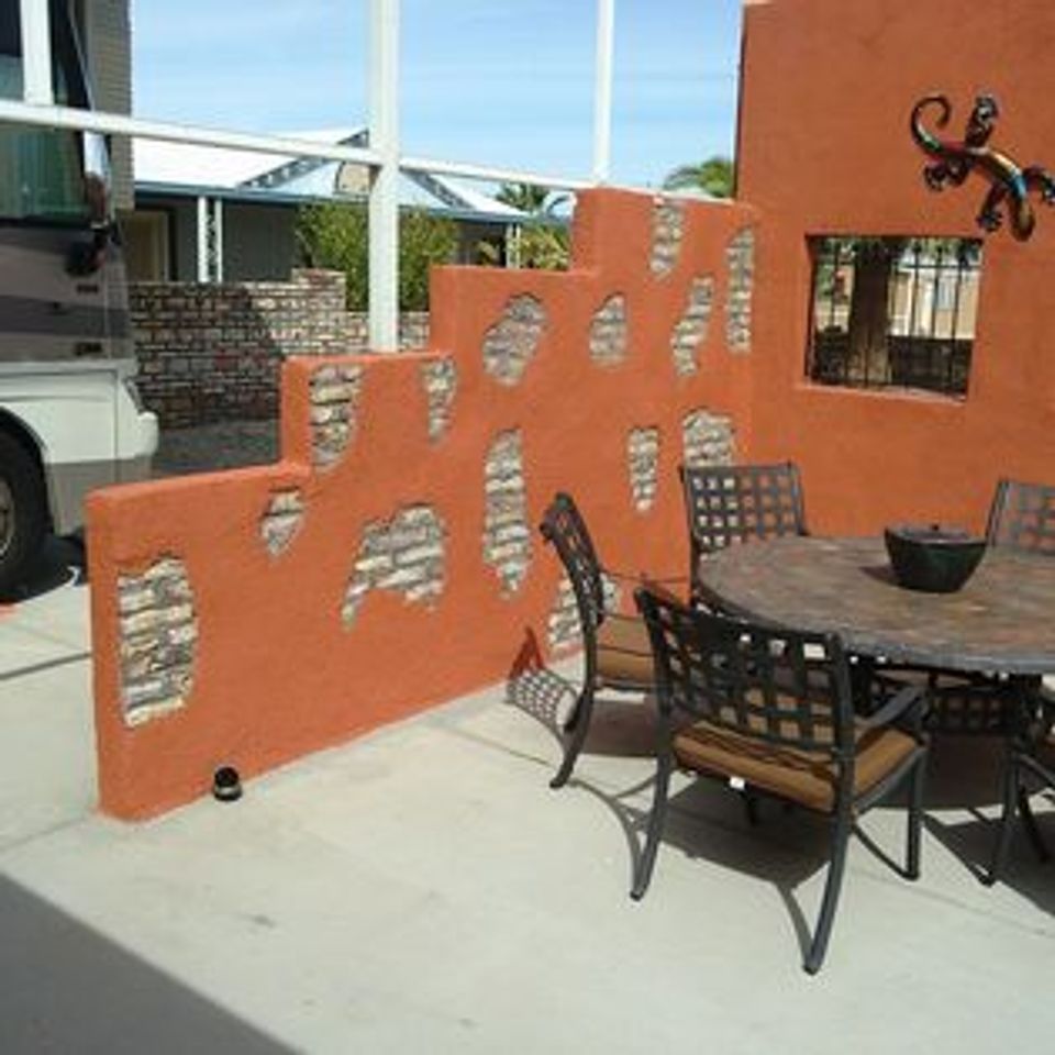 Wall 17