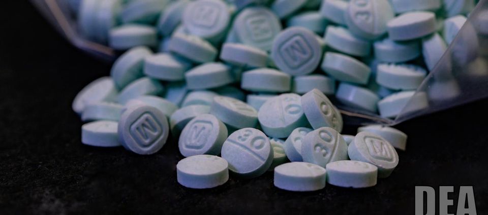 Fentanyl oxy 30mg bulk pill spill copy 1
