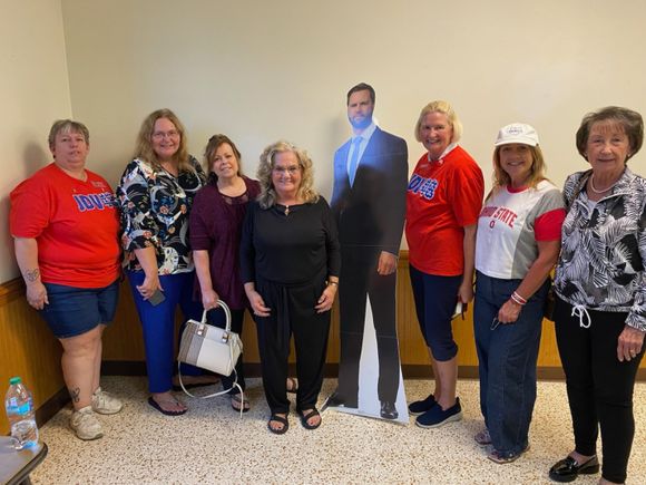 Mahoning Valley Republican Women's Club Carroll County Quarter Auction.