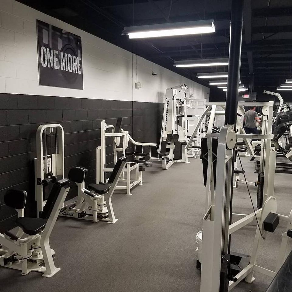 Bullpit weight room 2