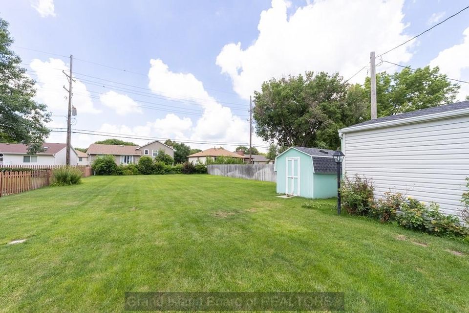 2316 sheridan ave grand island ne 68803 c 9