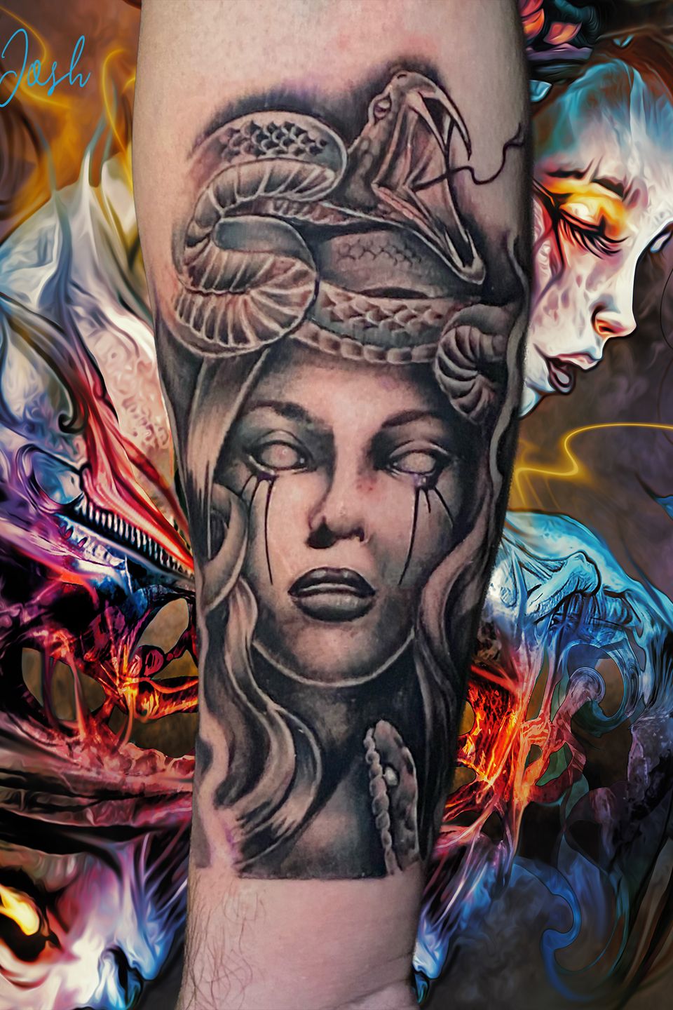 Josh snake goddess