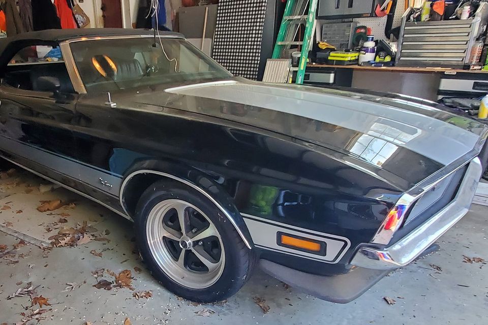 72 mustang