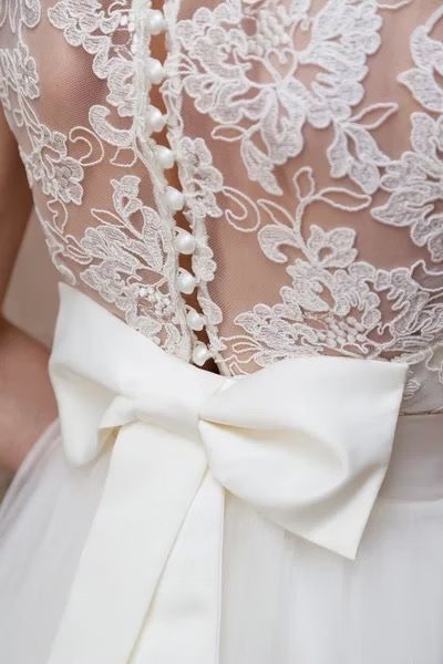 Dress back