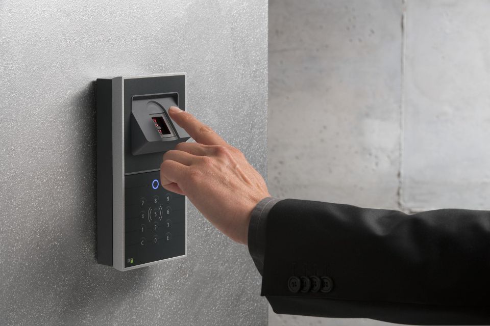Fingerprint gfed468bbb 1920