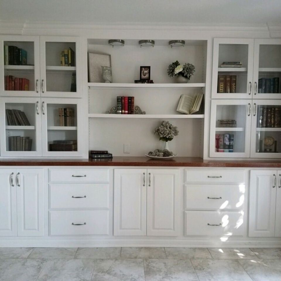 Custom built-ins constructed by Johnson Woodworking in Atlanta, IN