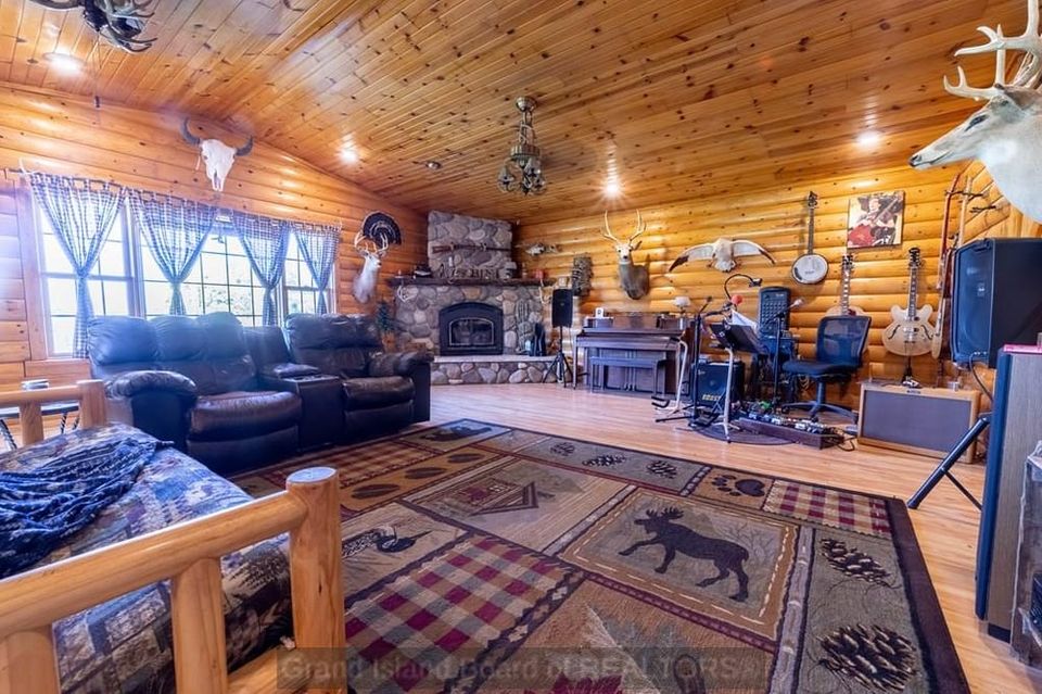 3324 n homestead dr grand island c 9