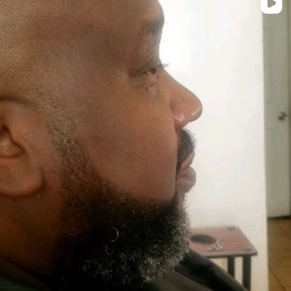 Jeff barber services    rodney's beard cut