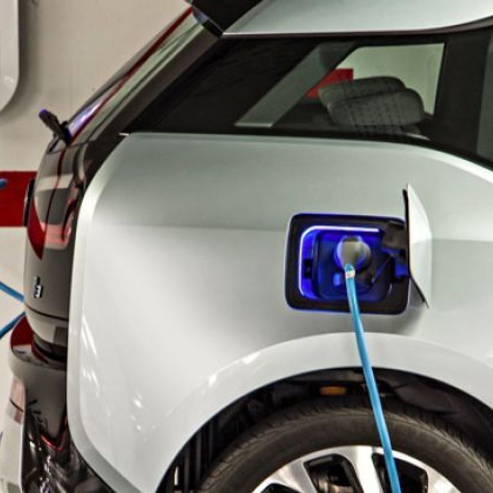 Bmw i3 charging xl 721 420 80 s c1