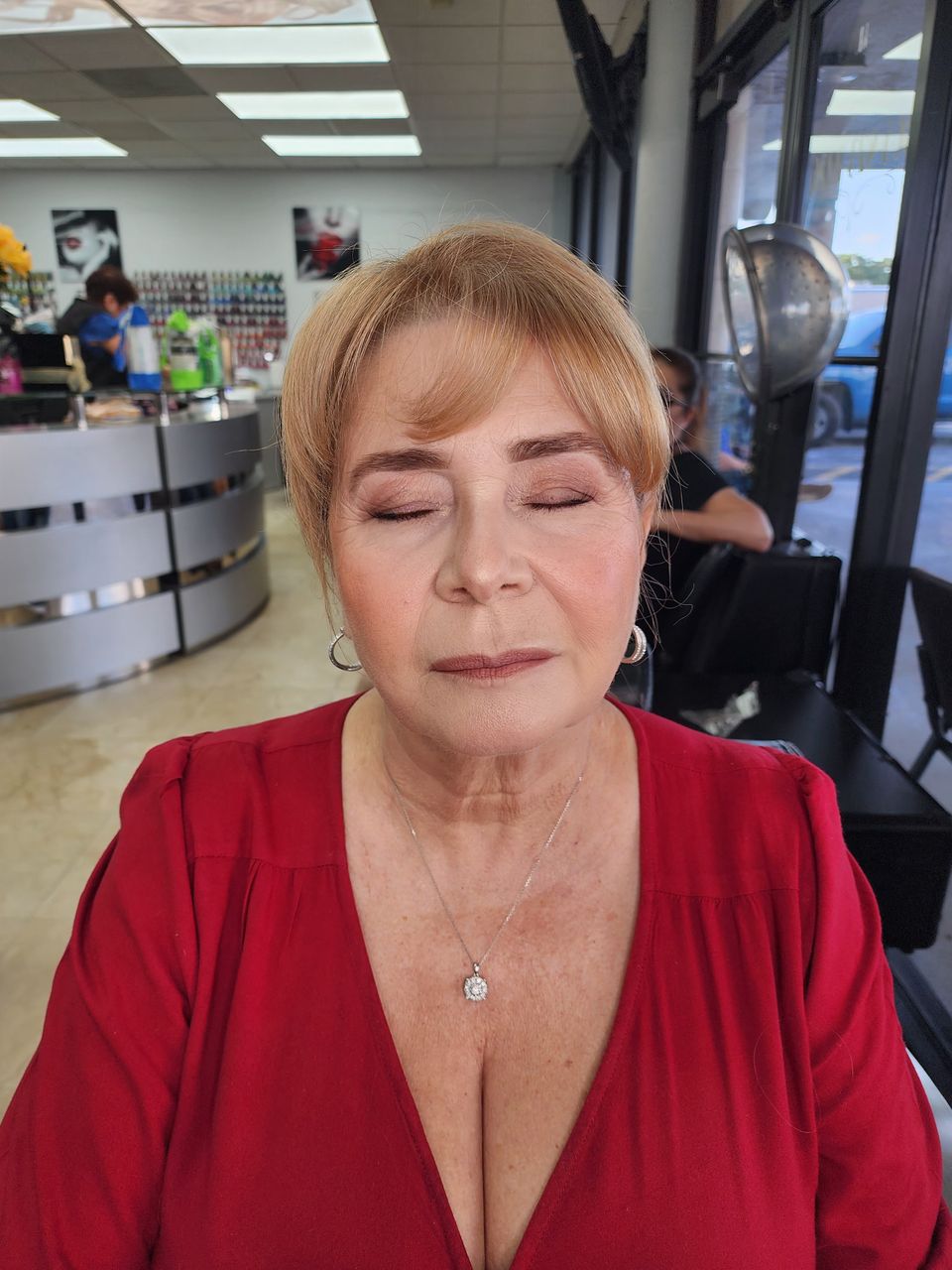 Maquillajeglam 2   2024 11 09 18 53 01.020 0500