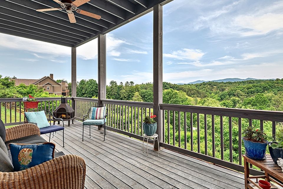 Amazing outdoor living and amazing mountain views