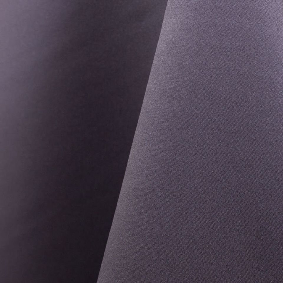 Lamour matte satin grape 694