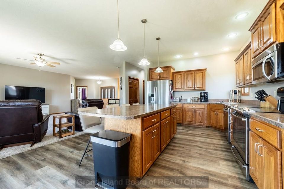 4211 shanna st grand island  ne 68803 a 6