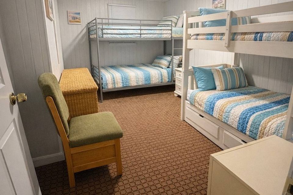 Spencer lower unit bedrm sm