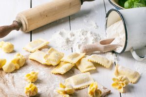 183679877 raviolli