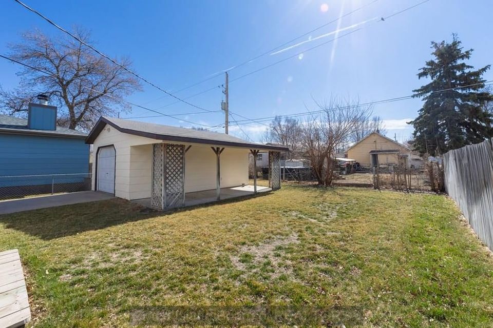 1821 w 11th st grand island ne 68801 a 4