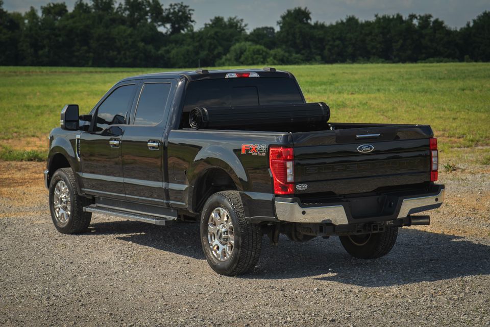 Ford F250, back view